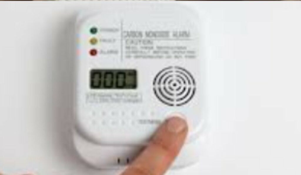 Koolmonoxide Melder: Plaatsing, Alarm en Verplichting voor een Veilig en Duurzaam Huis