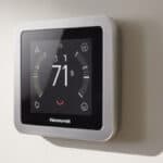 Bespaar energie met de Honeywell Lyric T6 bekijk de gids over de slimme werking nu
