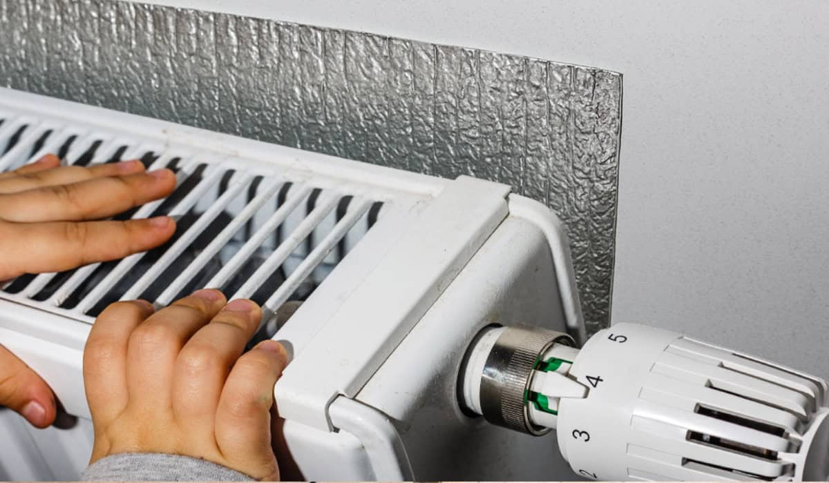 Radiatorfolie: Aanbrengen, Besparing en Praktische Tips